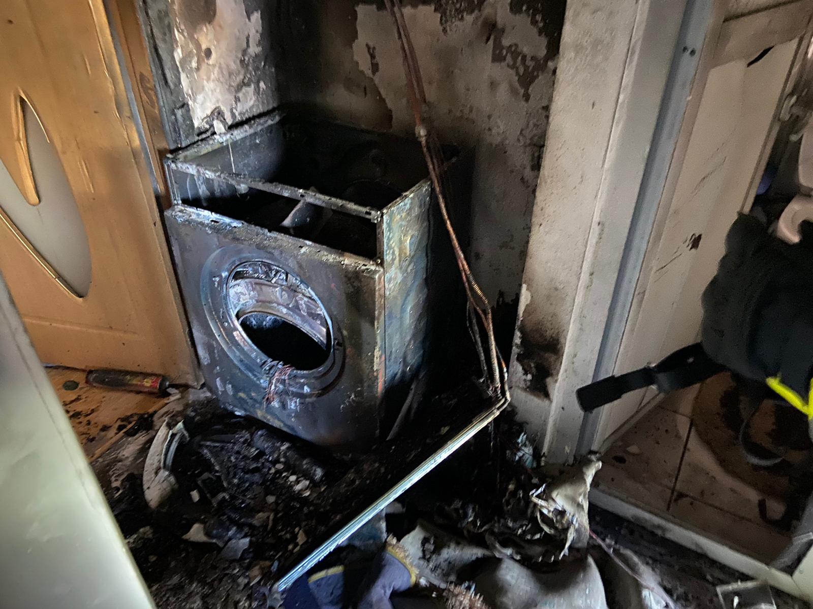 FOTO: Explozie într-un bloc din TULCEA