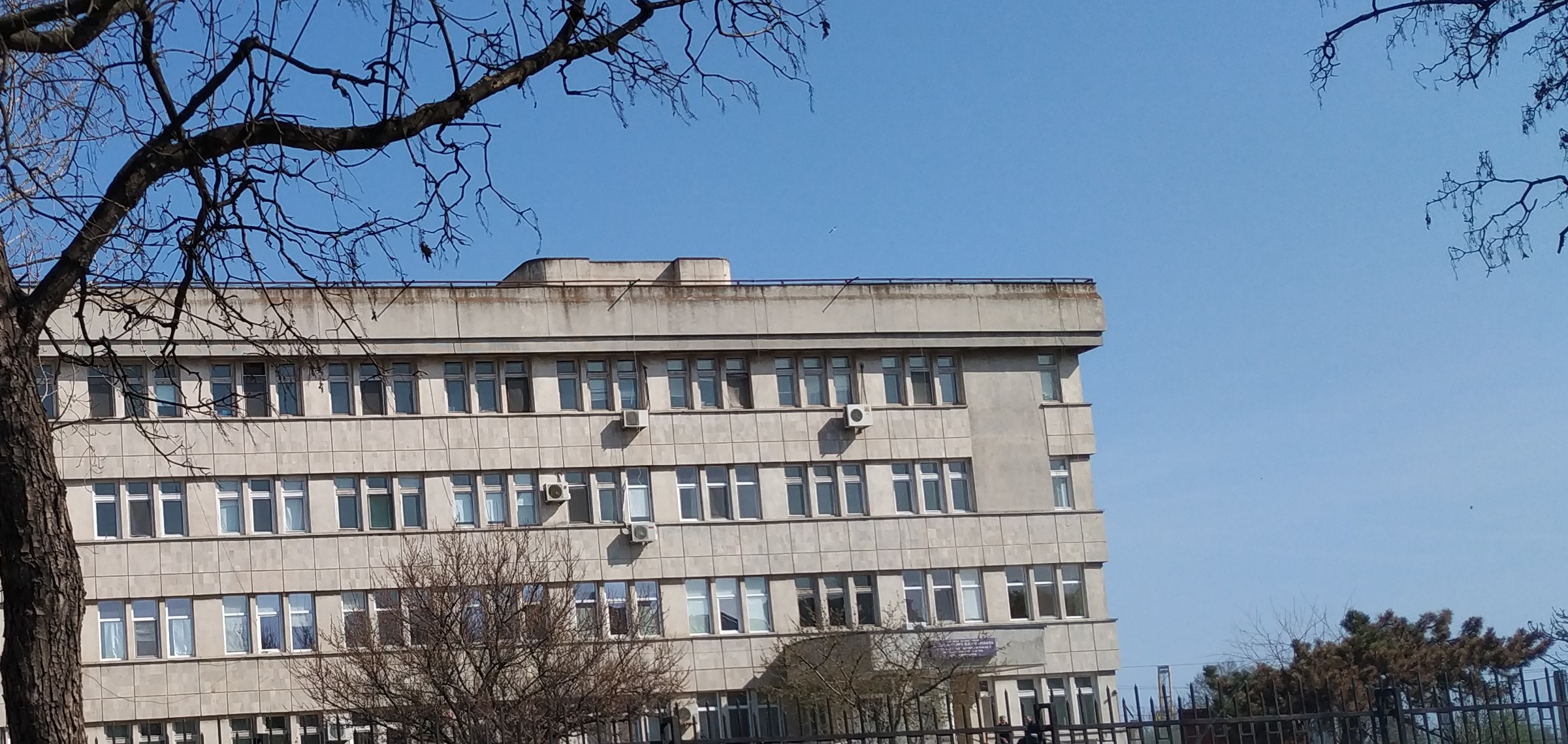 Tensiuni la Spitalul Căi Ferate Constanța: unii angajaţi susţin că ar fi constrânşi să se vaccineze împotriva COVID. Ce spune managerul unităţii medicale