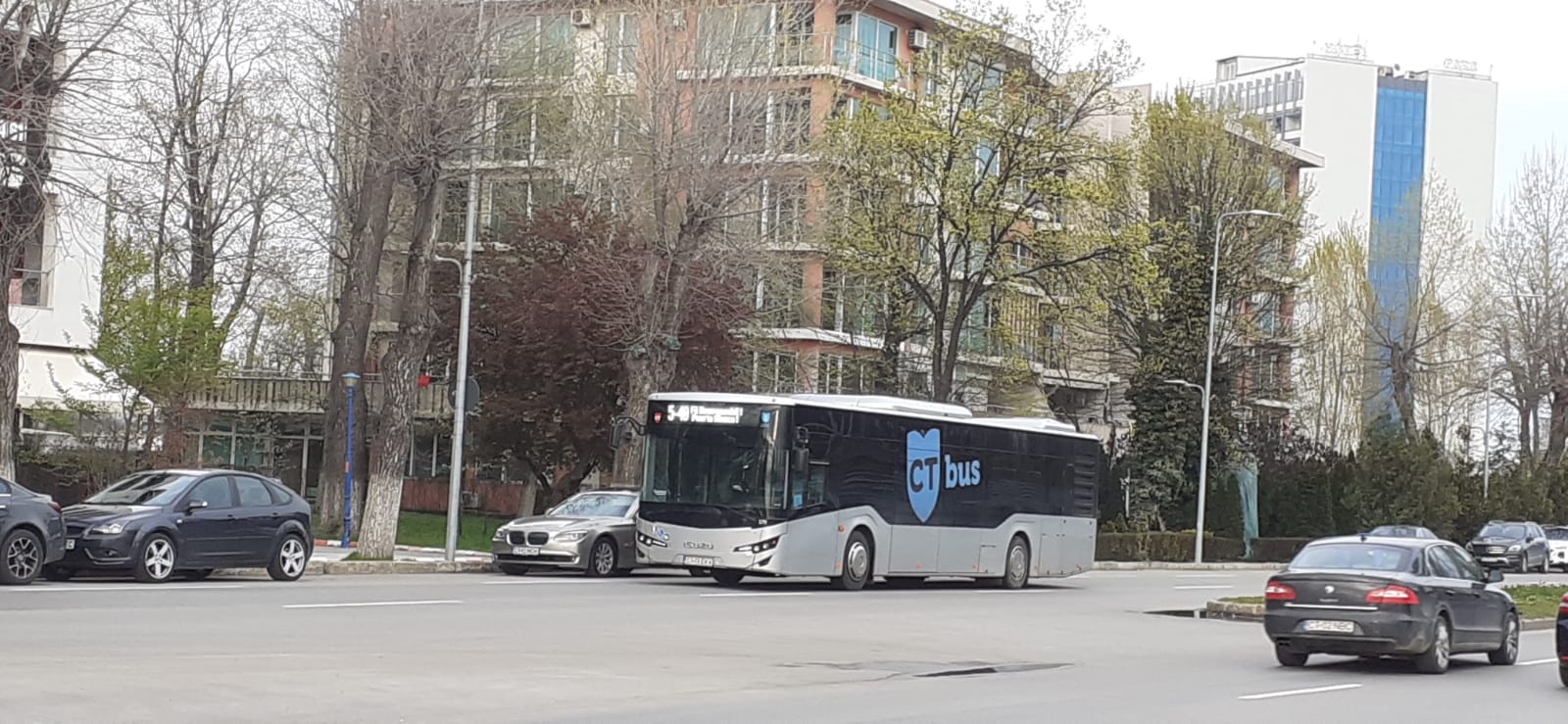 Traseele CT Bus ar putea suferi MODIFICĂRI. Transportul metropolitan, încă în DISCUȚII