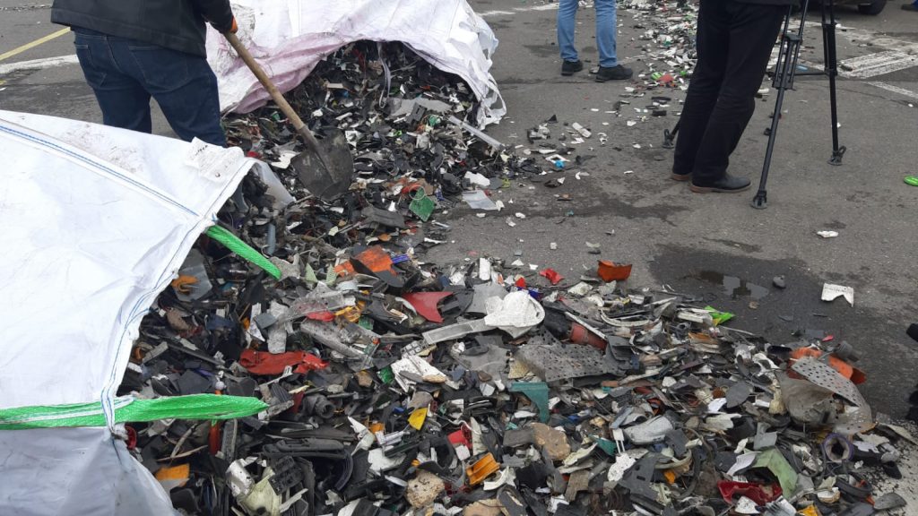 container deseuri portul Constanta Sud Agigea - foto - Radio Constanta