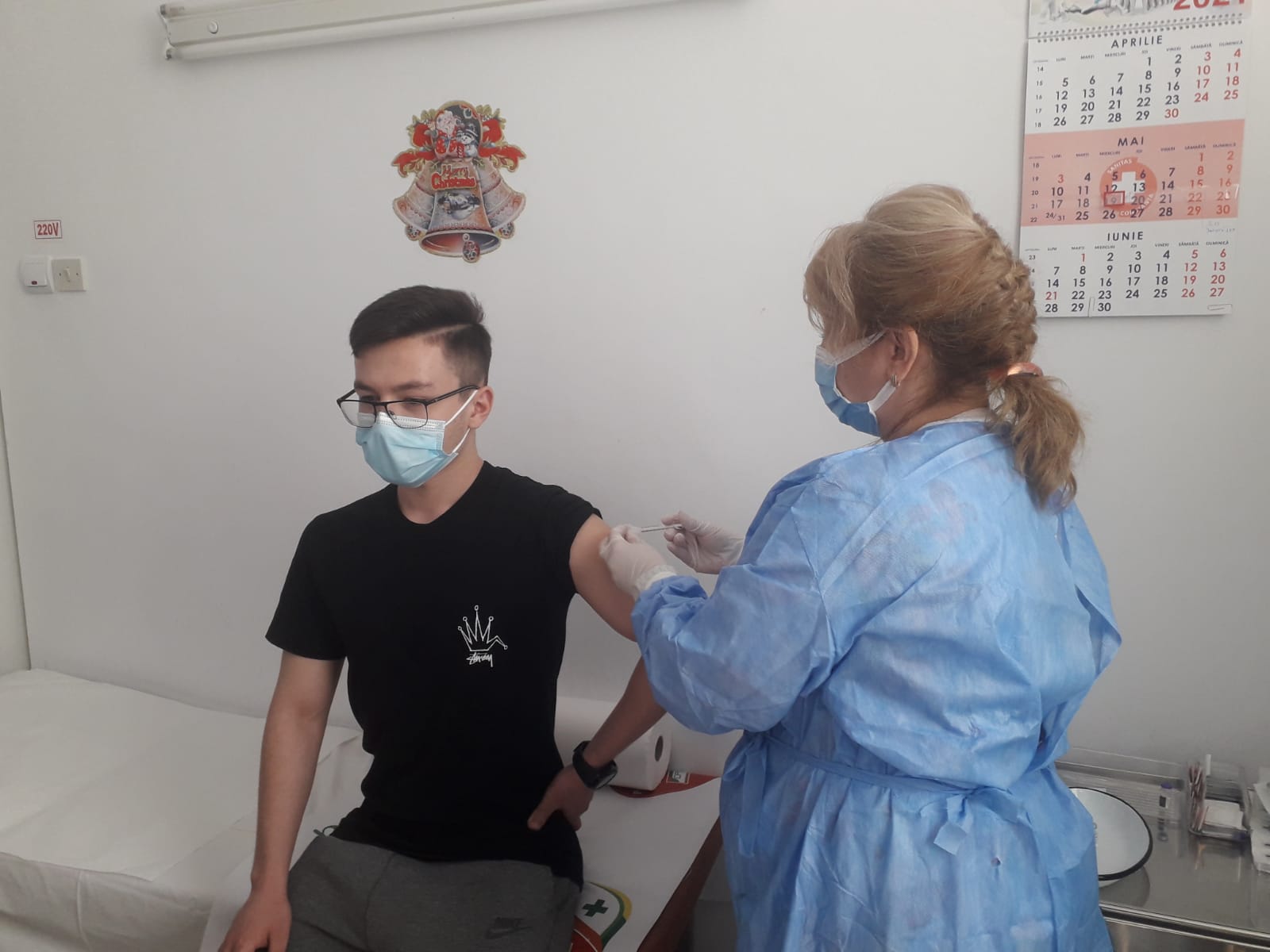 CONSTANŢA: La nivelul judeţului, 1.500 de adolescenți urmează să fie imunizați anti-COVID