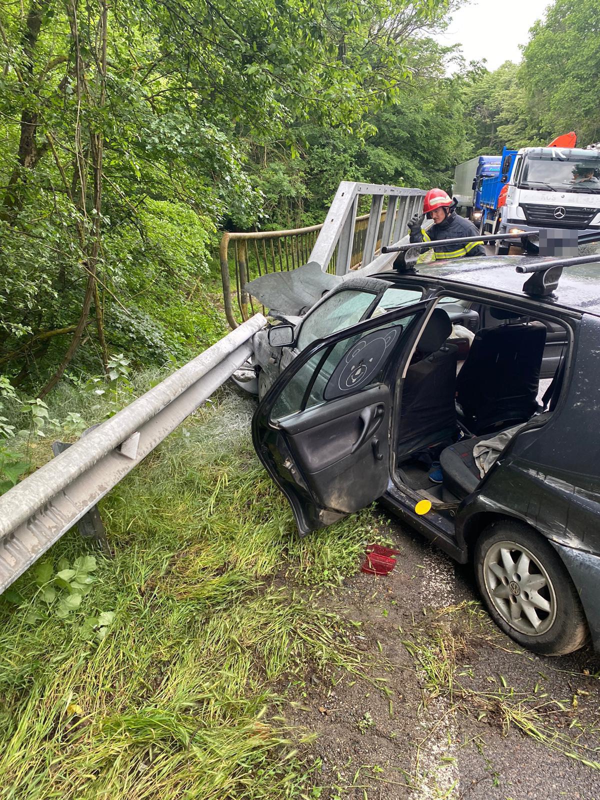 TULCEA/FOTO: Accident rutier grav. Două persoane au fost rănite