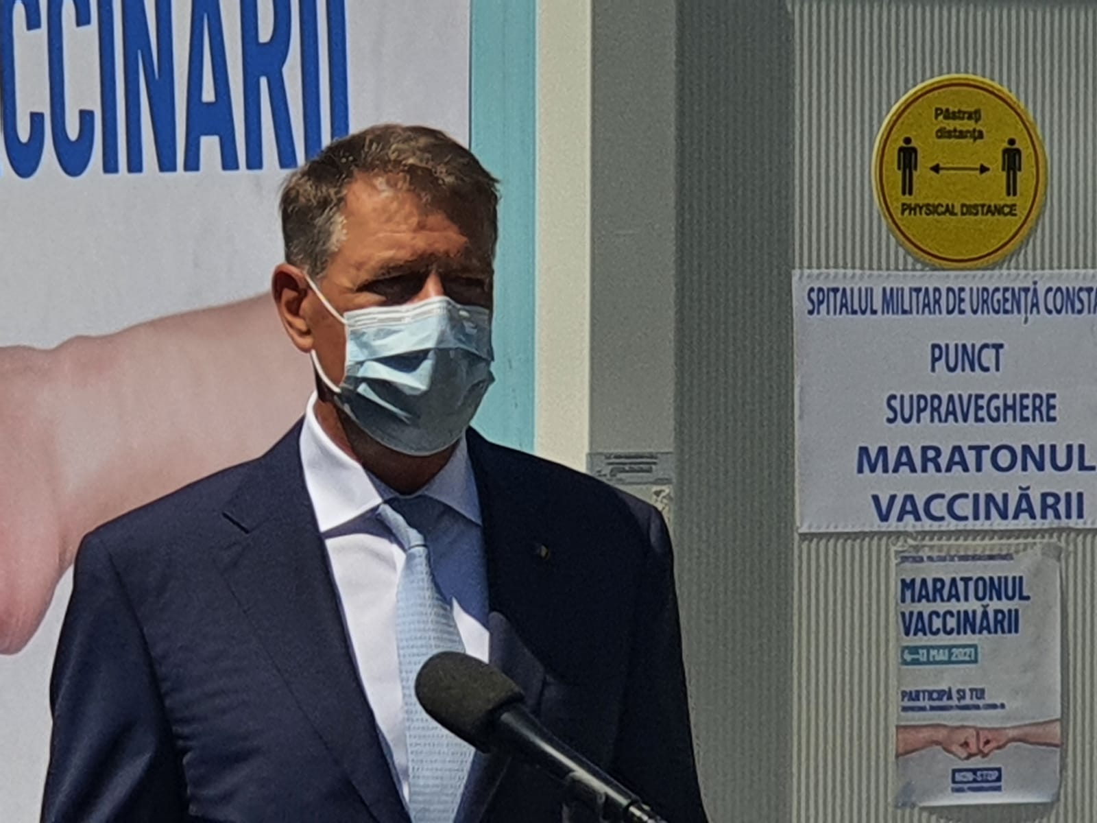 Preşedintele Klaus Iohannis, declaraţii la Constanţa: „Avem maratoane, avem centre deschise non-stop la spitalele militare unde cei care doresc să se vaccineze se pot pur şi simplu prezenta şi se vaccinează“