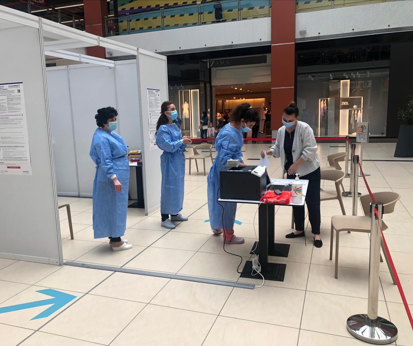 CONSTANȚA: Aproape 800 de persoane s-au vaccinat în punctele organizate de marile centre comerciale
