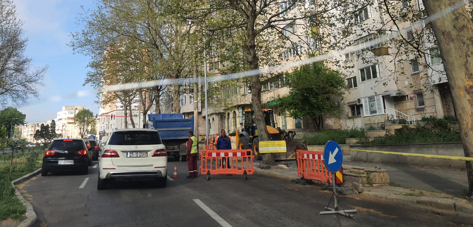 CONSTANŢA: Trafic îngreunat pe Bulevardul Mamaia