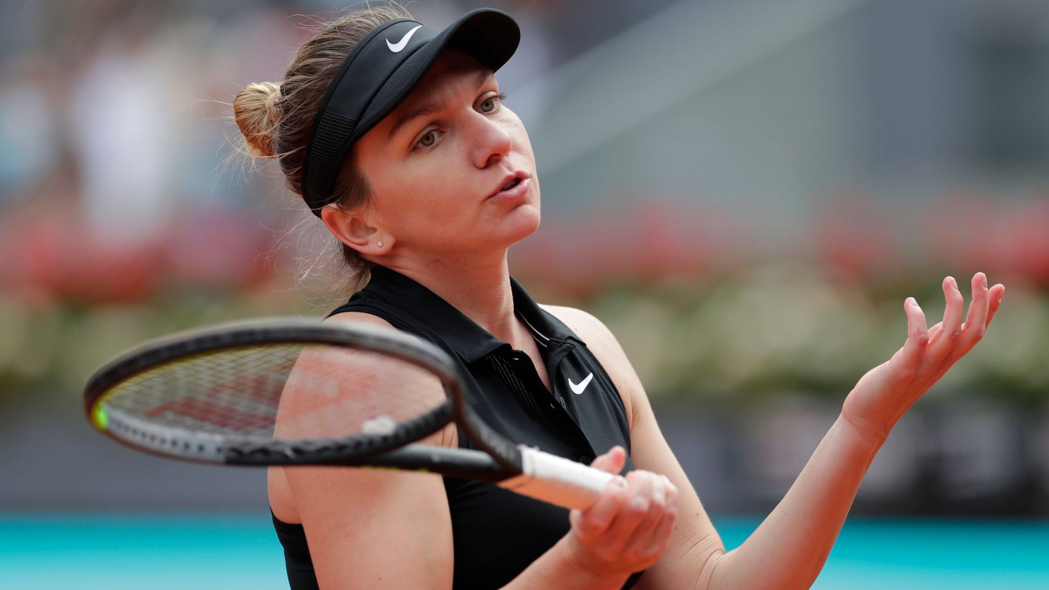 FRT nu o suspendă pe Simona Halep