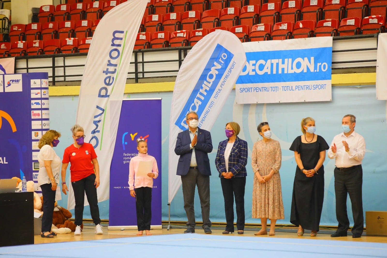 Constanța găzduiește o interesantă competiție de gimnastică pentru junioare