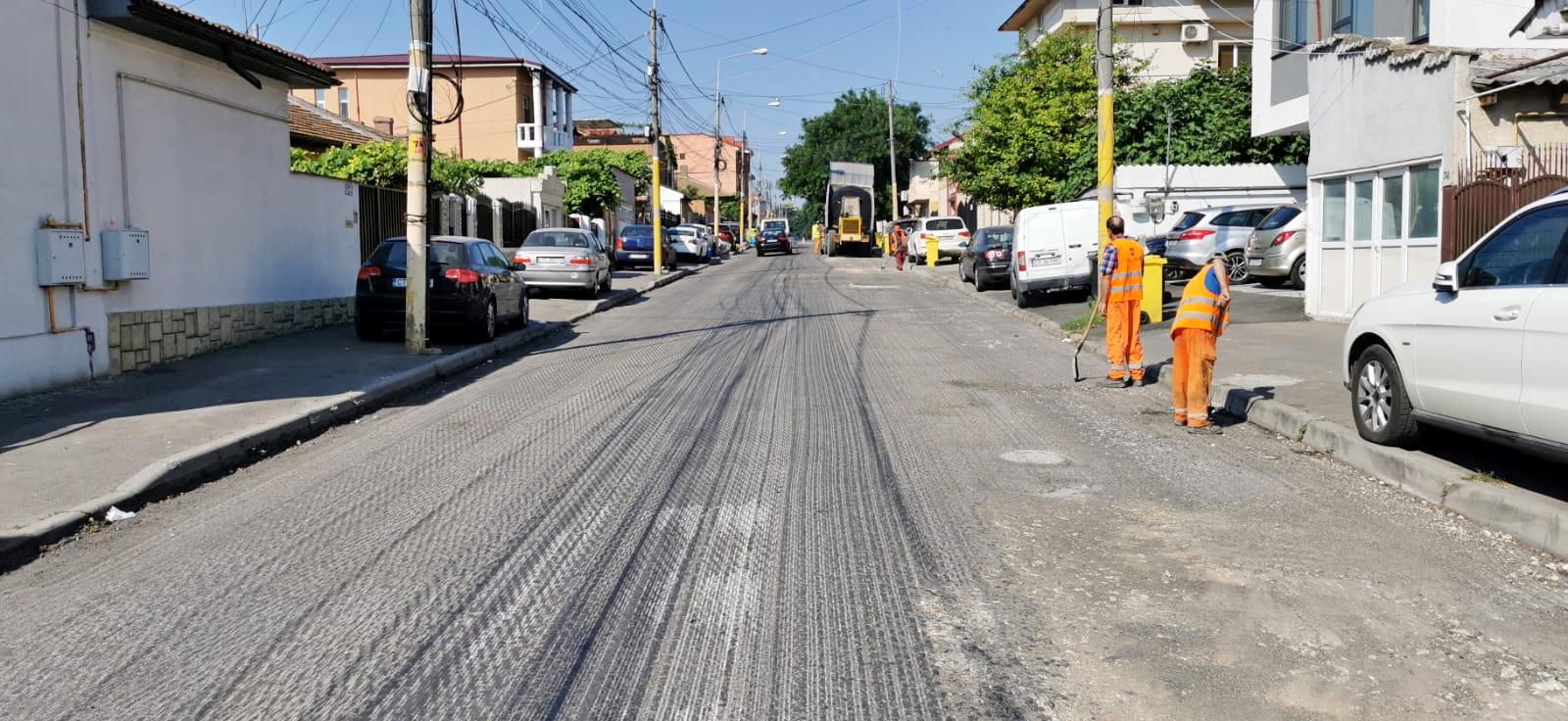 CONSTANŢA: Din această noapte încep lucrările de asfaltare a carosabilului pe strada Ion Rațiu