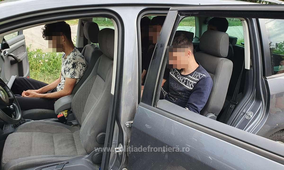 Județul Constanța: Doi cetățeni români au fost prinși în timp ce transportau migranți ilegali