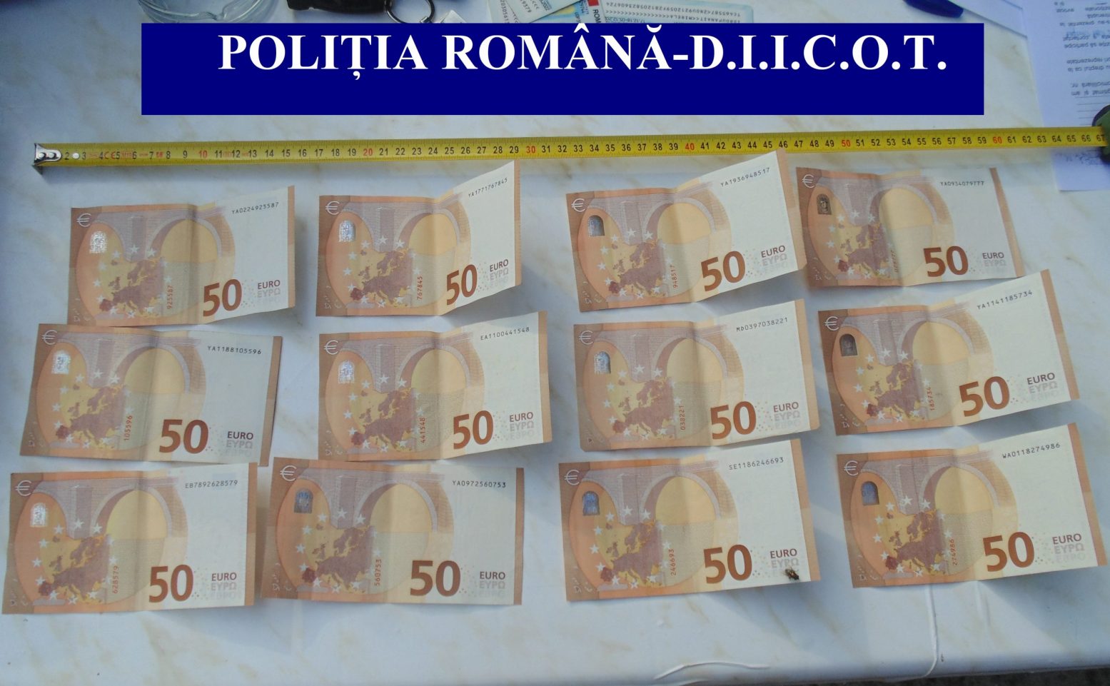 CONSTANȚA: Un tânăr care se dădea femeie pe reţelele de socializare ar fi păcălit mai mulţi bărbaţi cu zeci de mii de euro