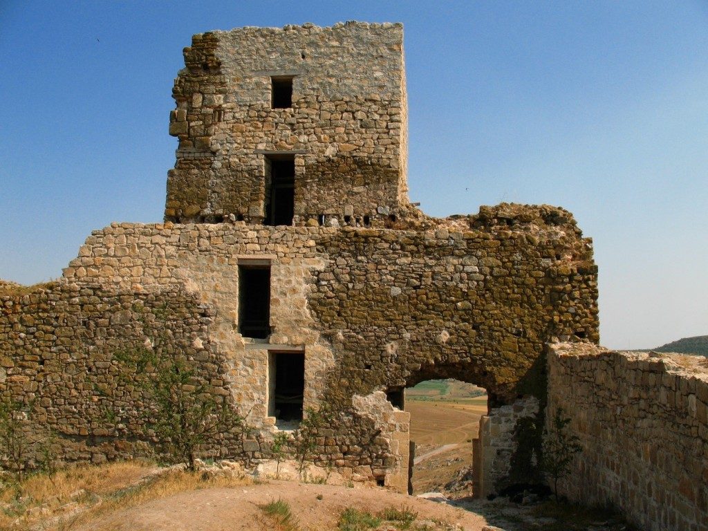 Cetatea Enisala – un popas la înălțime, cu aer medieval