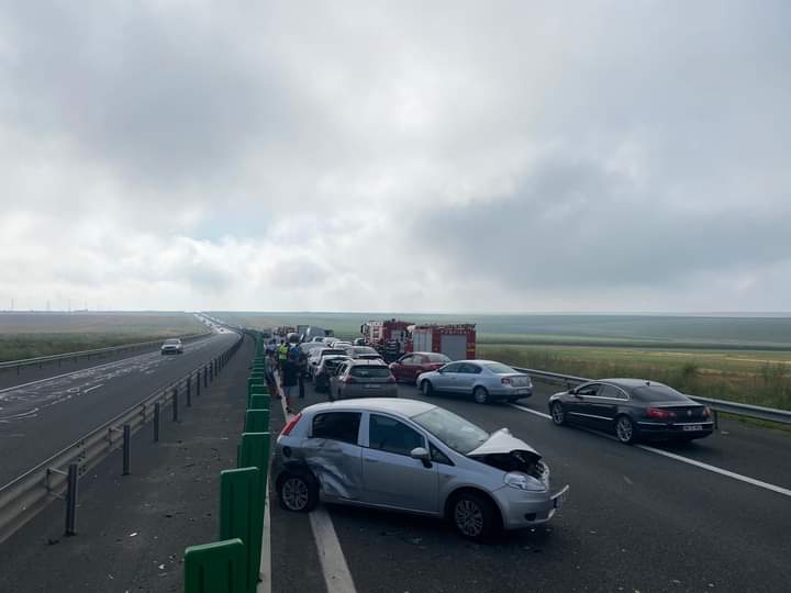Cinci din cele zece panouri electronice de informare de pe A2 nu funcționau la momentul producerii accidentului în lanț