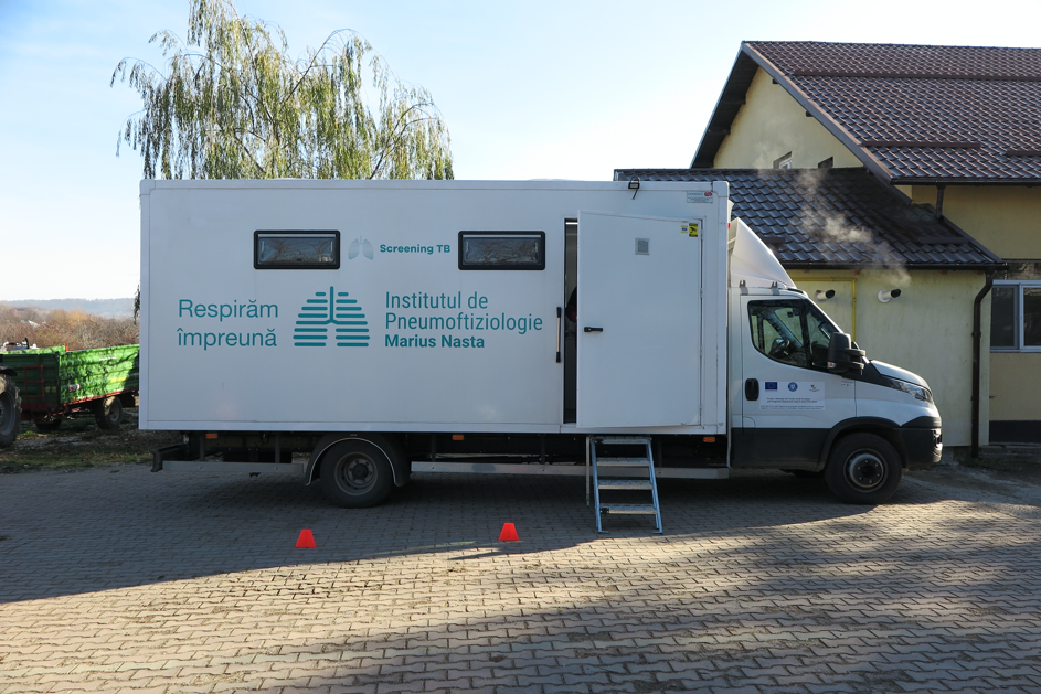 Județul TULCEA: Analize gratuite pentru depistarea tuberculozei. Caravana Screening TB