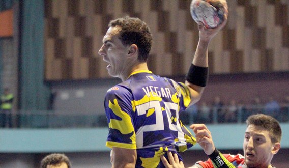 Un handbalist bosniac inter-stânga a fost transferat la HC Dobrogea Sud