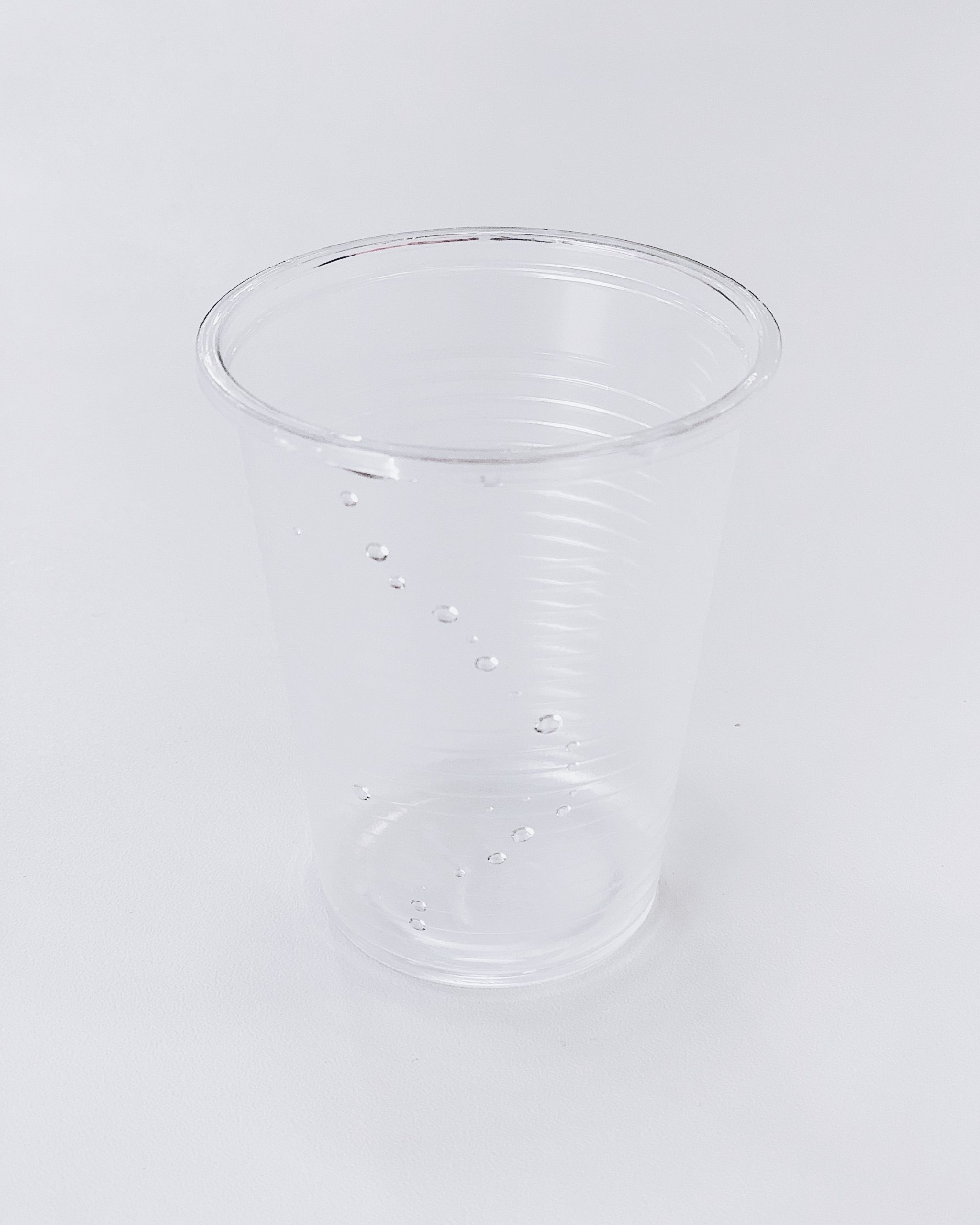 Produsele din plastic de unică folosinţă nu mai pot fi comercializate în Uniunea Europeană, din 3 iulie