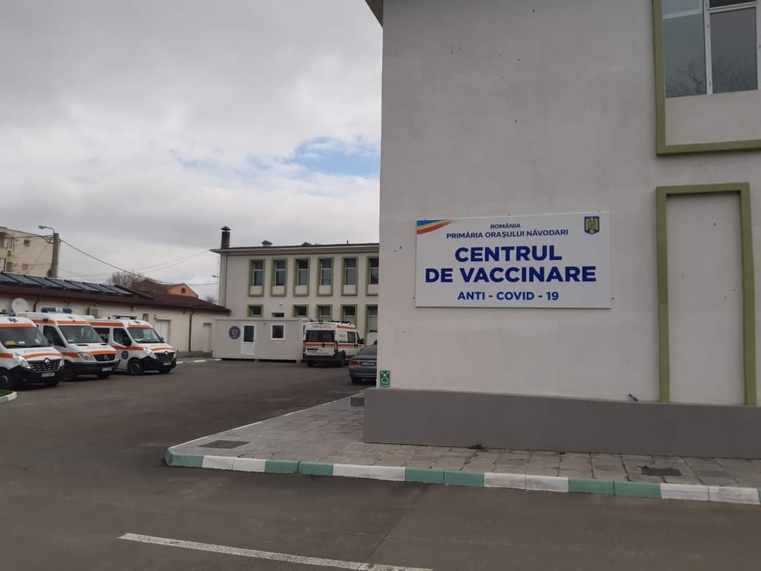 NĂVODARI: Centrul de vaccinare revine la programul zilnic de funcționare