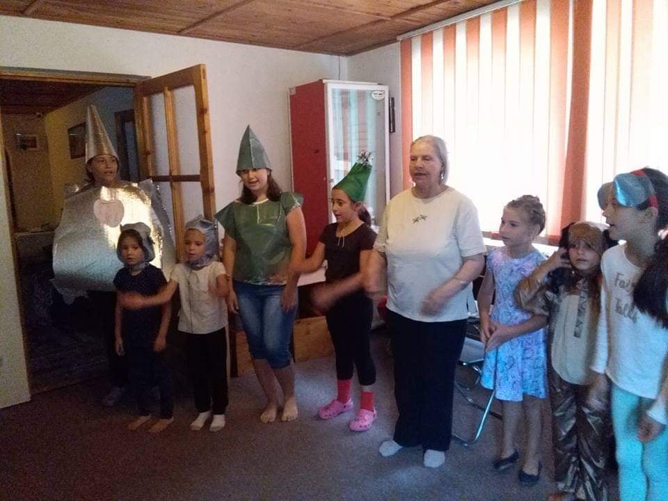 Aurica Enea: Teatrul este un conglomerat de arte care le dezvoltă copiilor aptitudinile