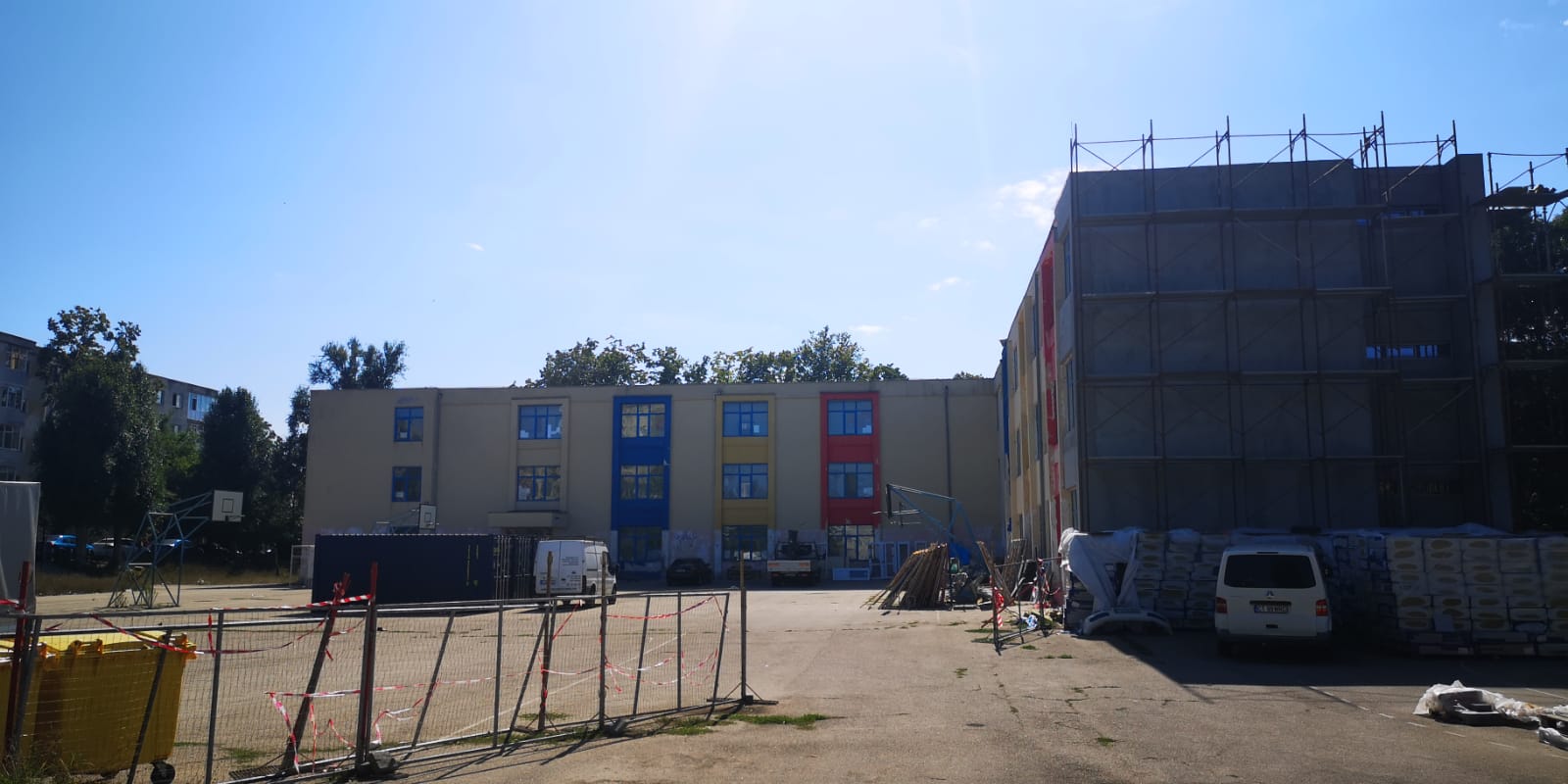 Grevă japoneză organizată la o școală din municipiul Constanța, în prima zi de cursuri