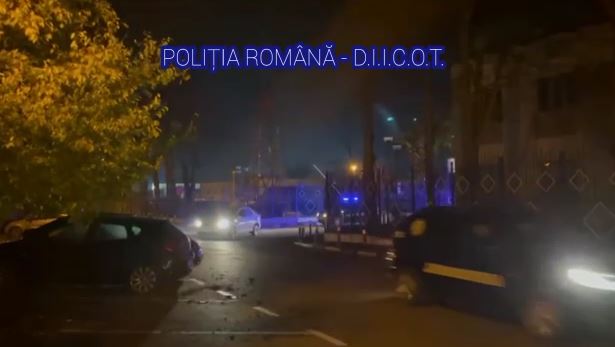 CERNAVODĂ: Percheziții la suspecți de trafic de minori și proxenetism