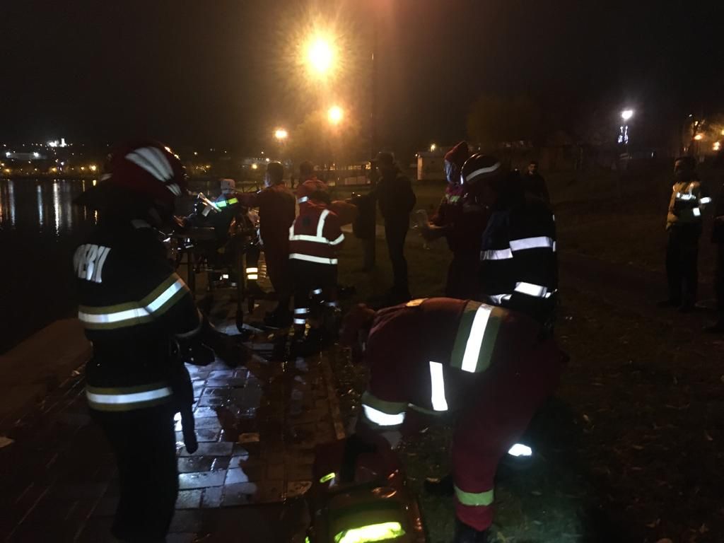 TULCEA: Un bărbat a decedat după ce a căzut în lacul Ciuperca