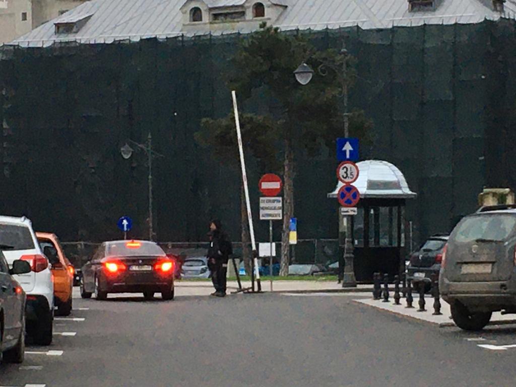 FOTOREPORTAJ. Barierele din Zona Peninsulară a Constanței au fost RIDICATE