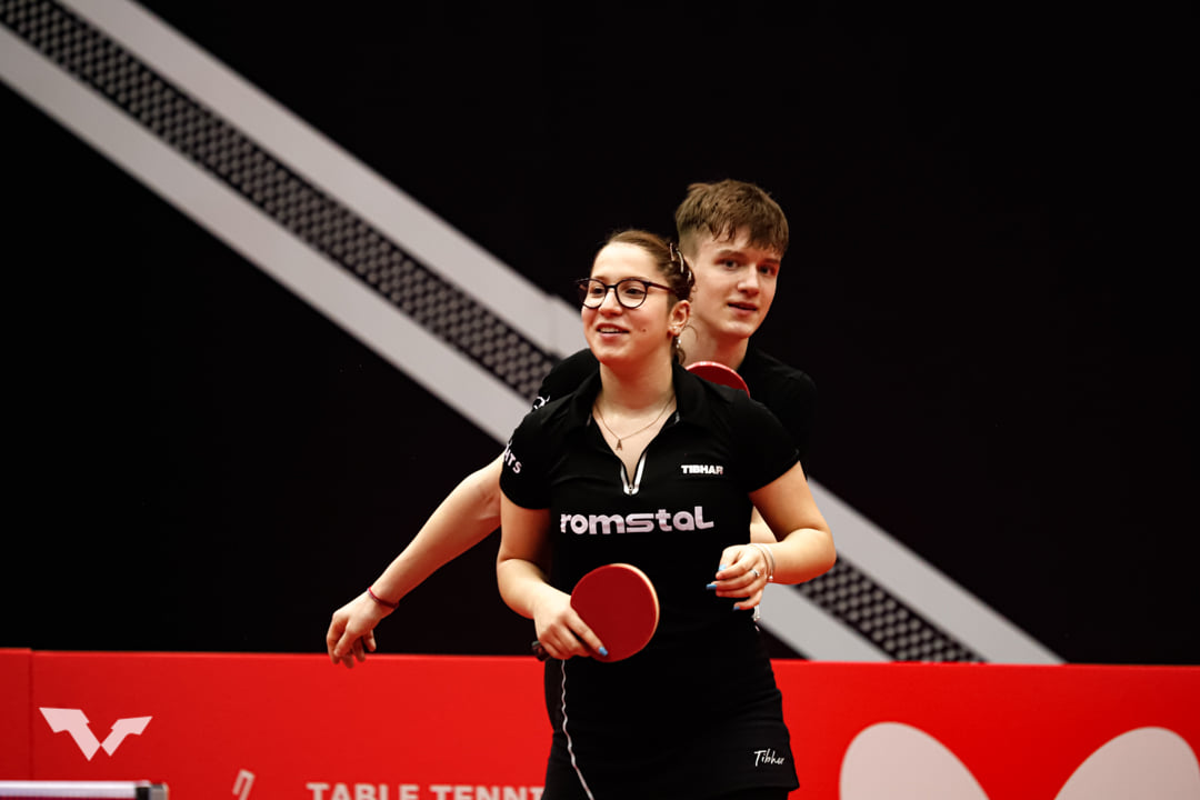 Trei sportivi români vor evolua marți în sferturile Campionatelor Mondiale de tenis de masă pentru juniori