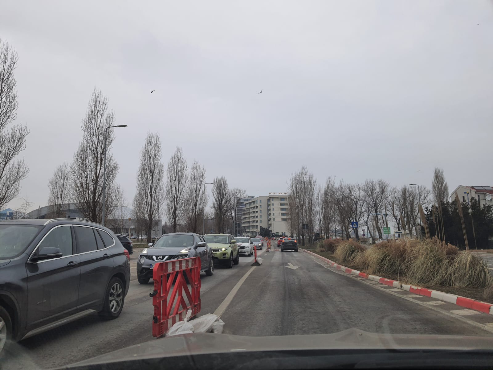 CONSTANŢA: Trafic îngreunat în zona Pavilionului Expoziţional