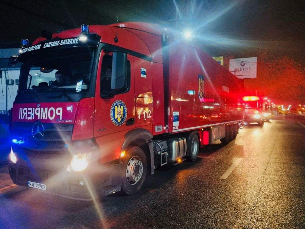 Primul transport de ajutoare umanitare colectate pe Platforma Guvernului României – „Ucraina, împreună ajutăm mai mult” a plecat din București