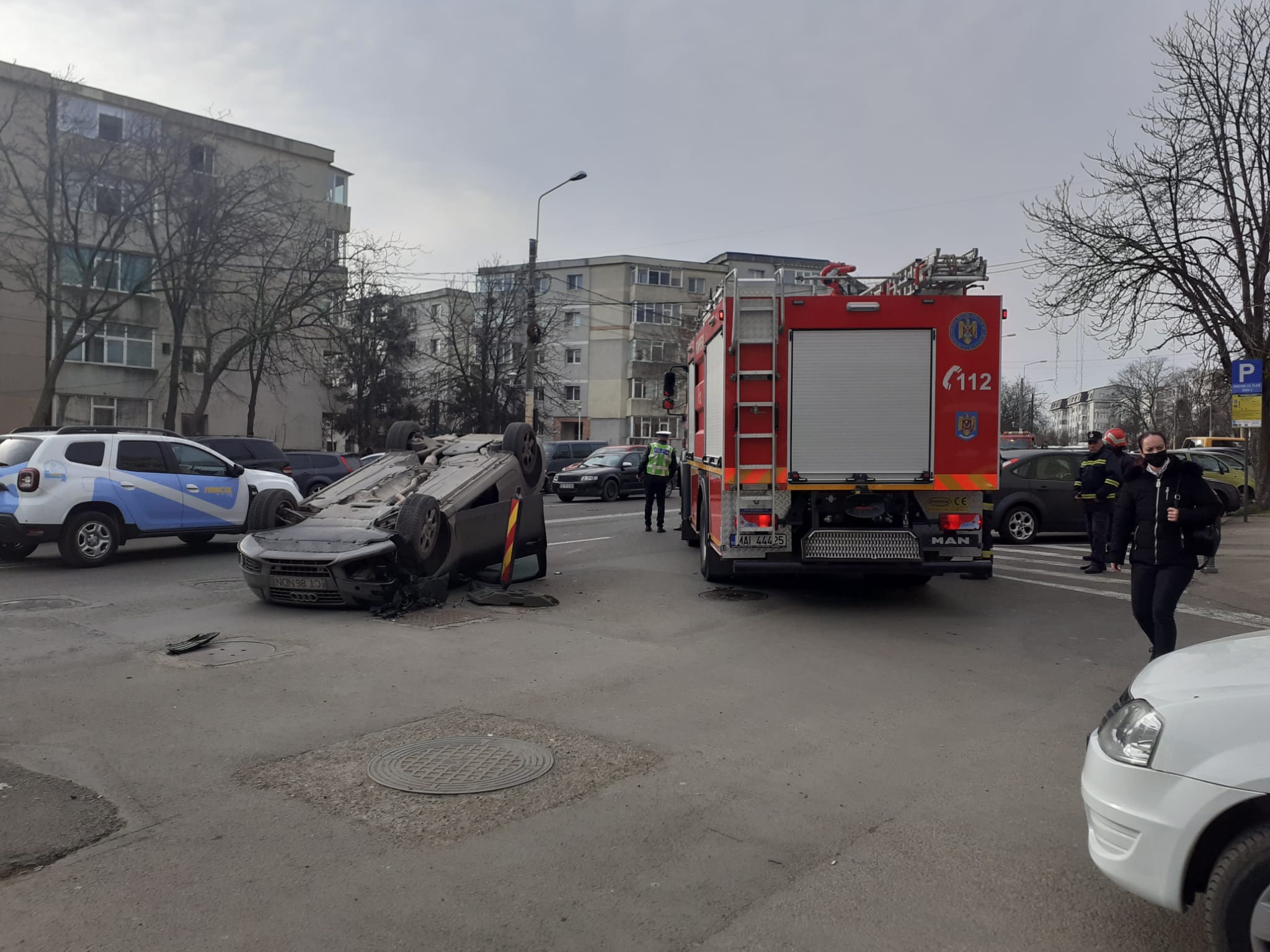CONSTANȚA/FOTO: O persoană a fost rănită într-un accident rutier