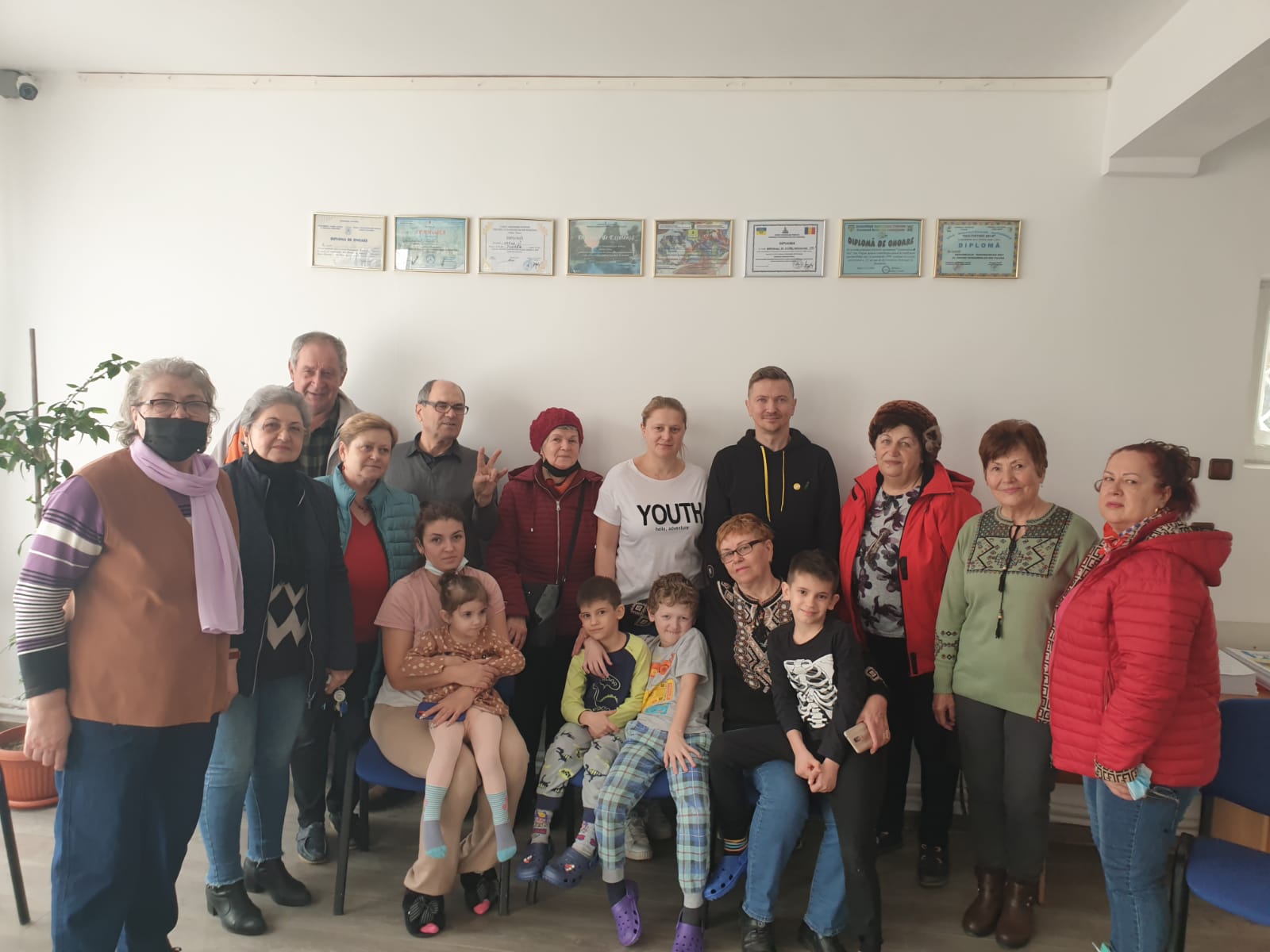 Maria Efimov, membru fondator al Uniunii Ucrainenilor, filiala Tulcea: „Cel mai mult mă doare când vin mamele însărcinate în 6 – 7 luni, cu copii de 1 an – 2, în brațe. Bărbații lor sunt mobilizați pentru război și nu știu dacă o să-i mai vadă”