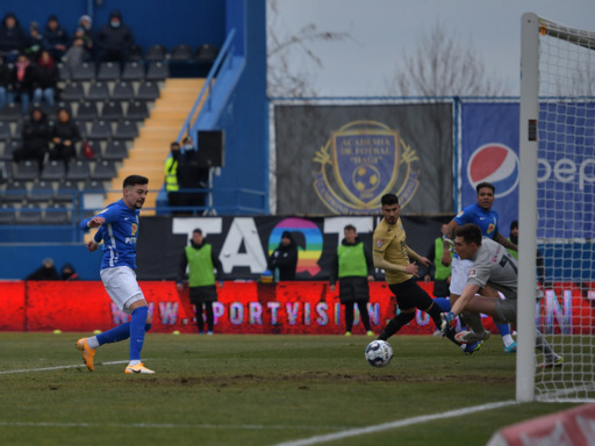 Trei puncte foarte importante câștigate de Farul în meciul cu FC Voluntari