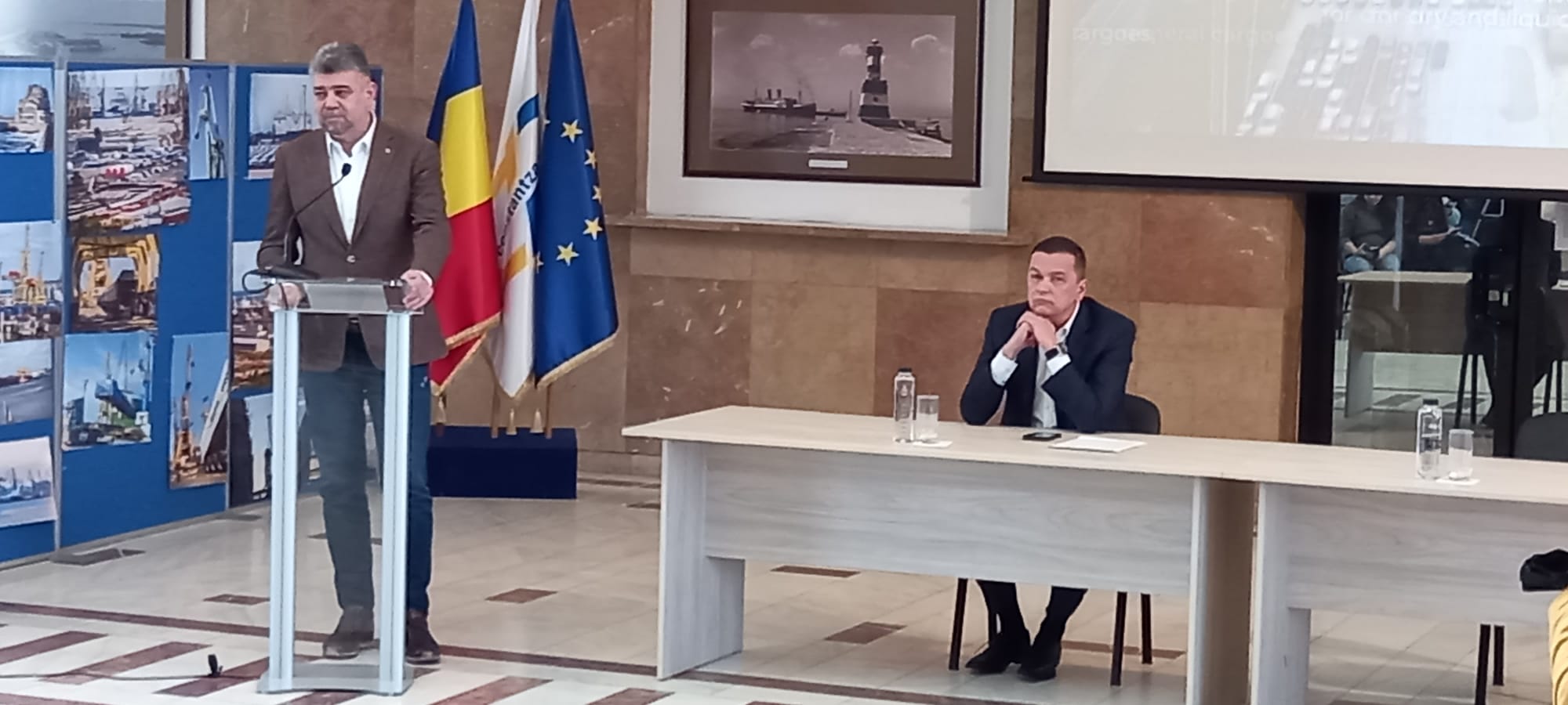 Vicepremierul Sorin Grindeanu şi preşedintele Camerei Deputaților, Marcel Ciolacu au fost astăzi, la Constanţa