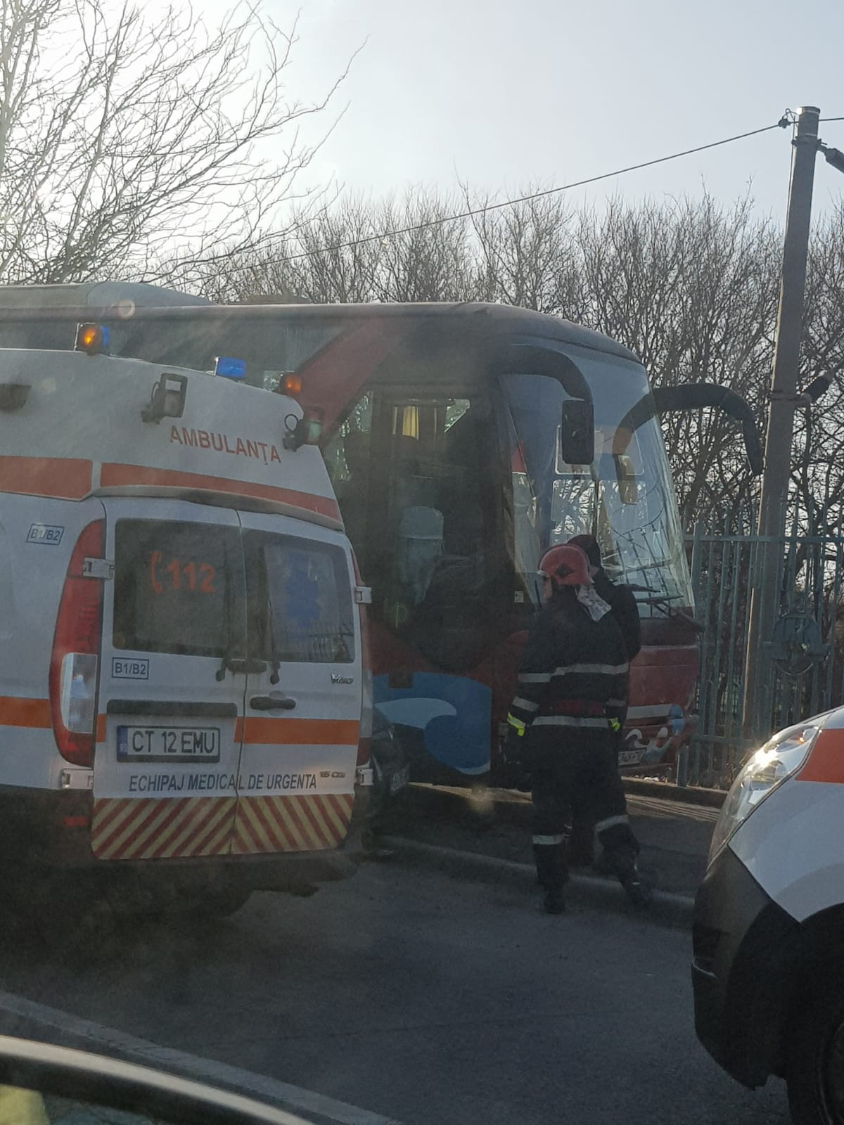 CONSTANȚA/FOTO: Accident provocat de un autocar intrat pe contrasens pe bulevardul IC Brătianu