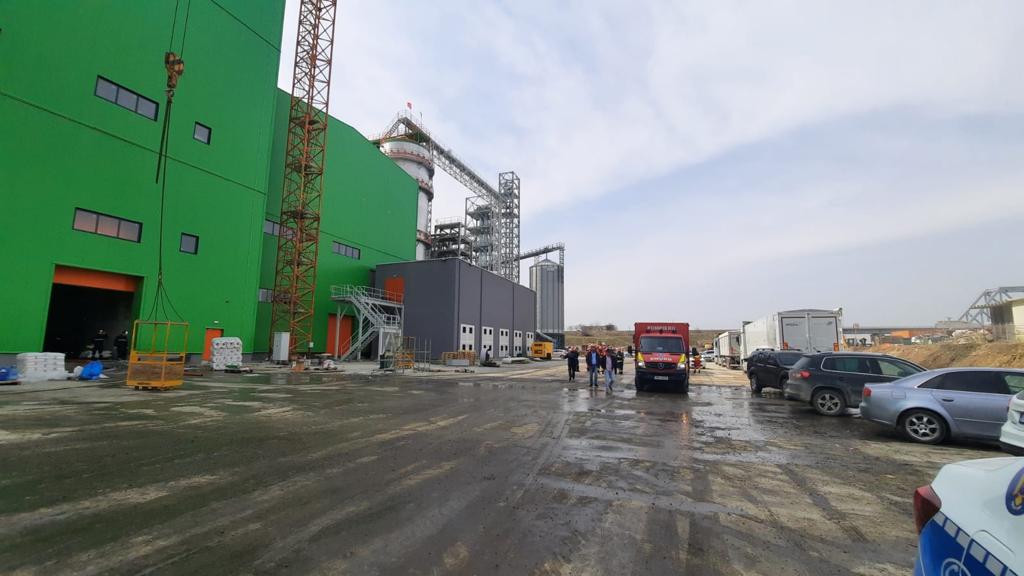 MEDGIDIA: Explozie urmată de un incendiu la fabrica de amidon