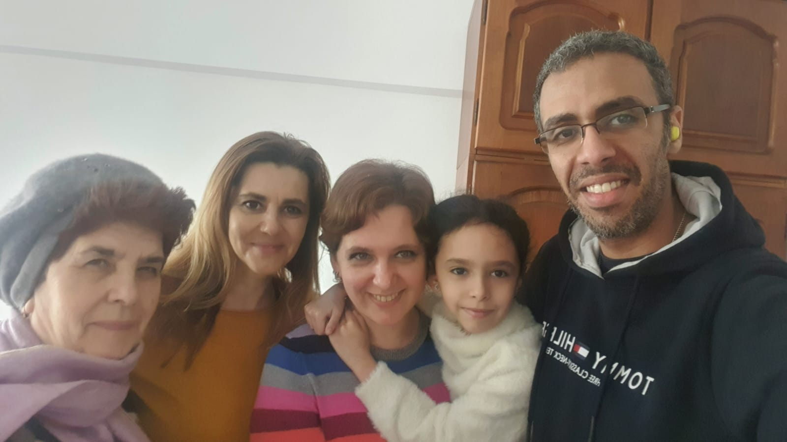 Iulia este una dintre persoanele refugiate, care au plecat din calea războiului, şi a primit ajutor de la o familie din Constanţa