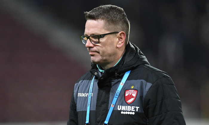 Dinamo a rămas fără antrenorul Flavius Stoican