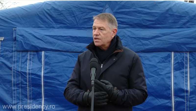 Iohannis: România este pregătită pe termen mediu şi lung pentru refugiaţii ucraineni