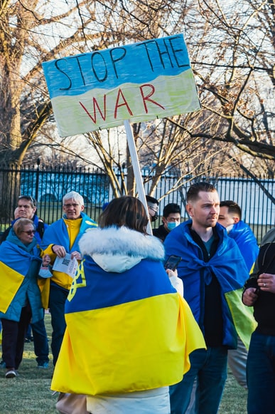 Peste 2.000 de civili ucraineni, ucişi în timpul invaziei ruse (Serviciul de Urgenţă ucrainean)