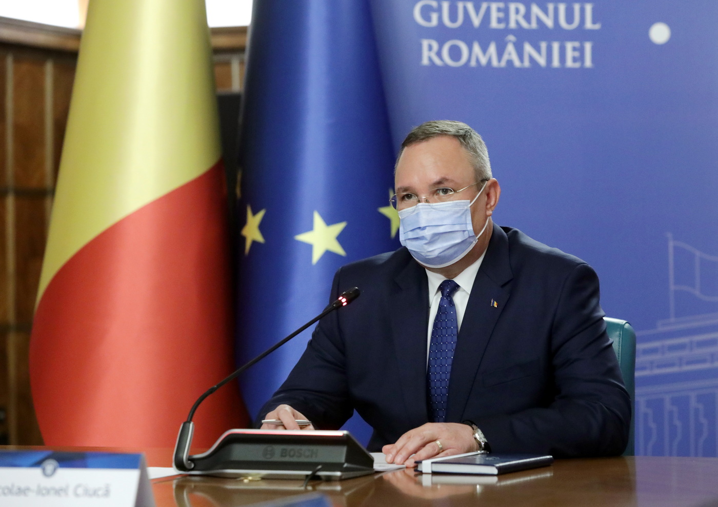 Nicolae Ciucă: Alocăm 450 de milioane de lei pentru susţinerea fermierilor afectaţi de pandemia de COVID-19