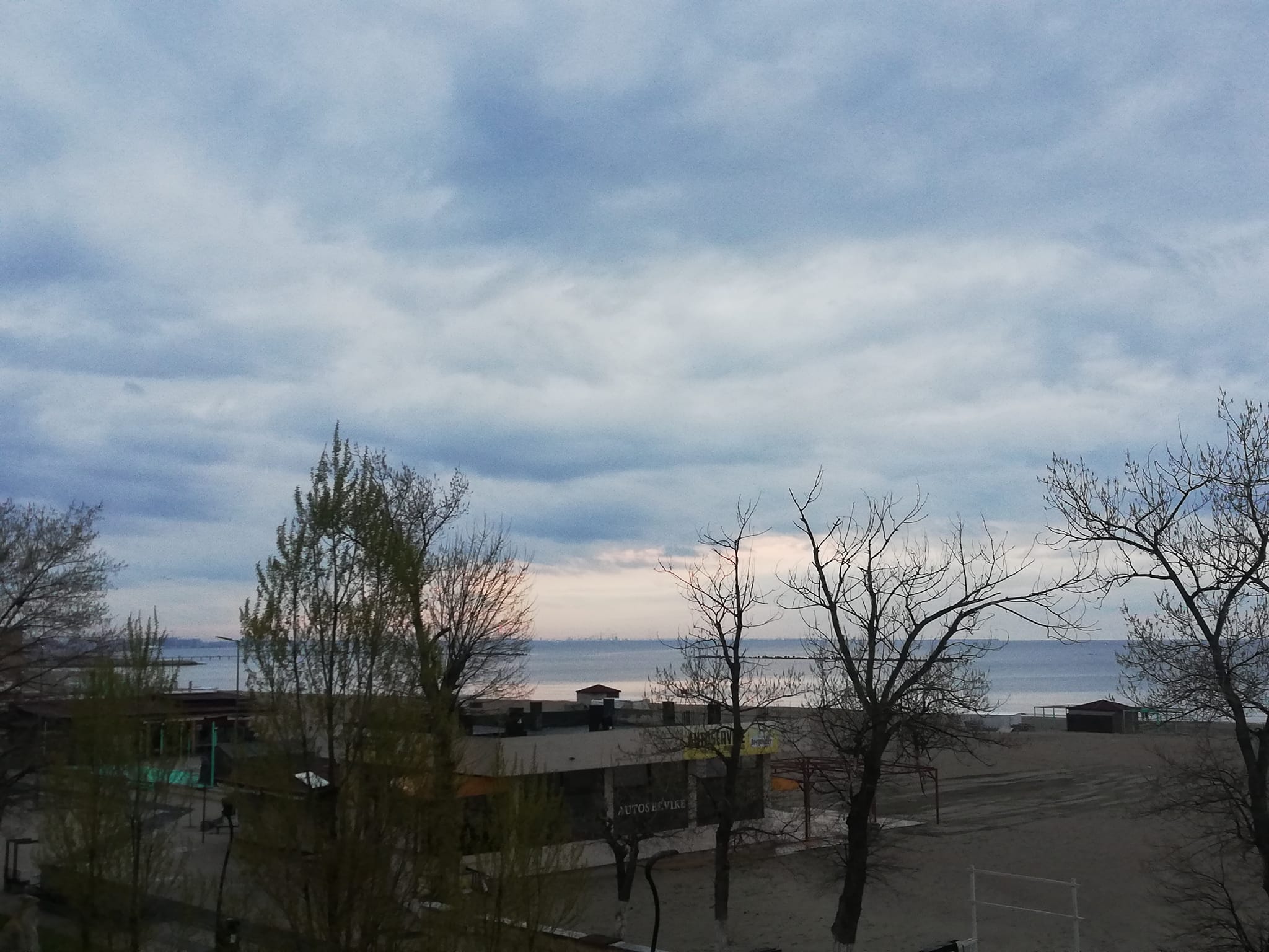Vremea se răcește în Dobrogea și pe litoral. Apar ploile