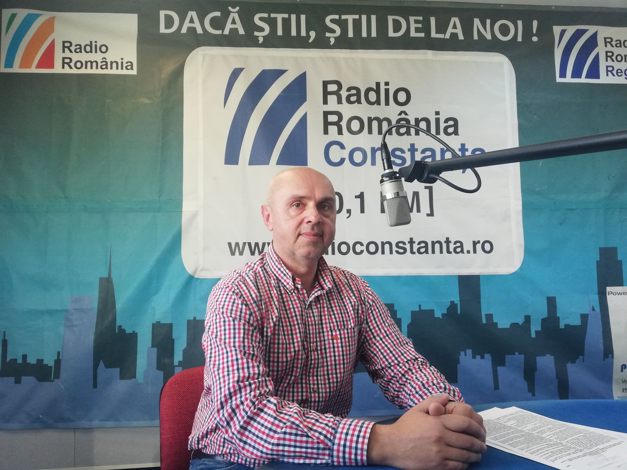 INTERVIUL DIMINEȚII. Lt. col. Constantin Murariu, purtătorul de cuvânt al Grupării de Jandarmi Mobile Tomis Constanța: „Jandarmul este acel cetățean care, îmbrăcând haina statului, a devenit un pilon de bază al societății“