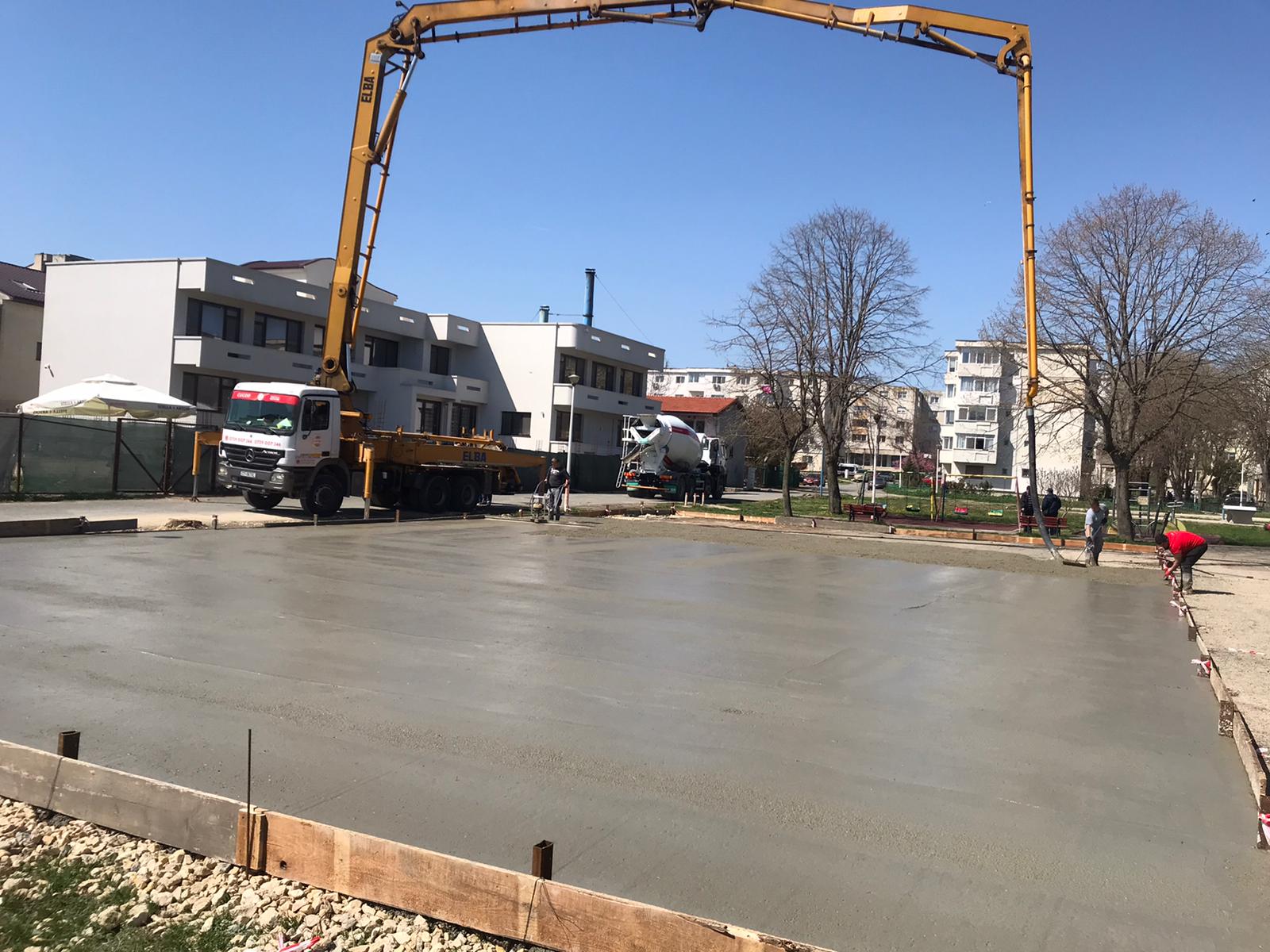 MANGALIA: Teren de sport multifuncţional, în Parcul „Diana” din oraş