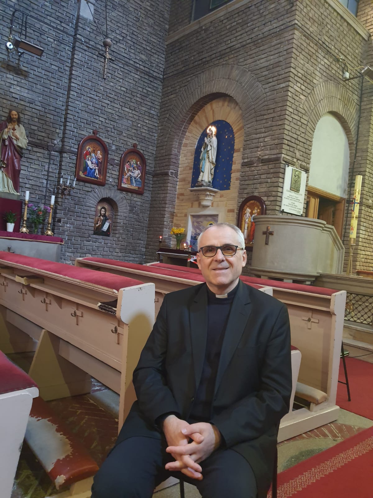 Creştinii romano-catolici sărbătoresc astăzi Duminica Floriilor