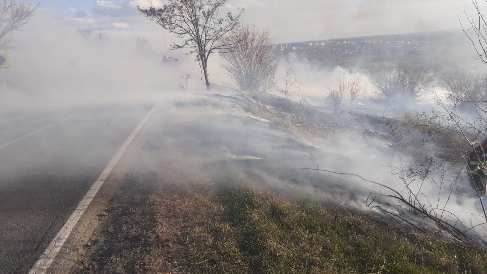 FOTO. Intervenție în județul TULCEA. Pericol de accidente între Jijila și Măcin!