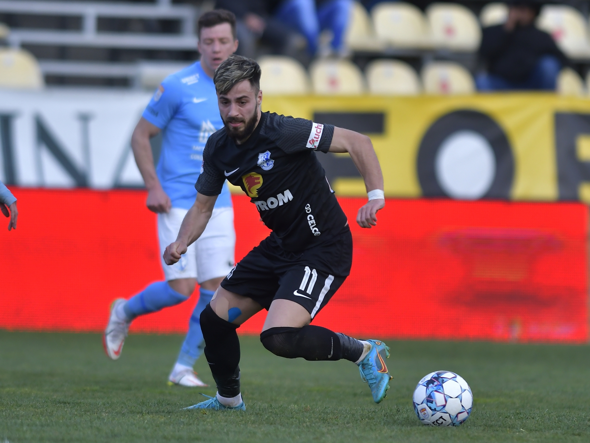 FC Argeș vs Farul Constanța, astăzi de la ora 17.30 în Liga I de fotbal
