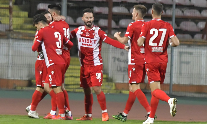 Dinamo rămâne pe al doilea loc de baraj după înfrângerea de aseară