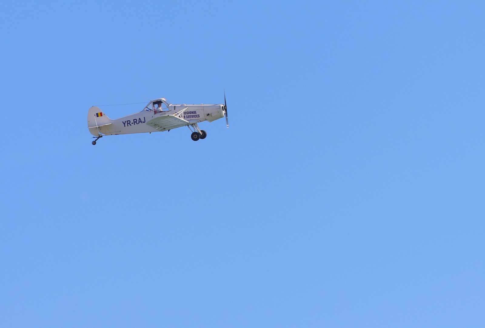 Dezinsecție aeriană la Năvodari
