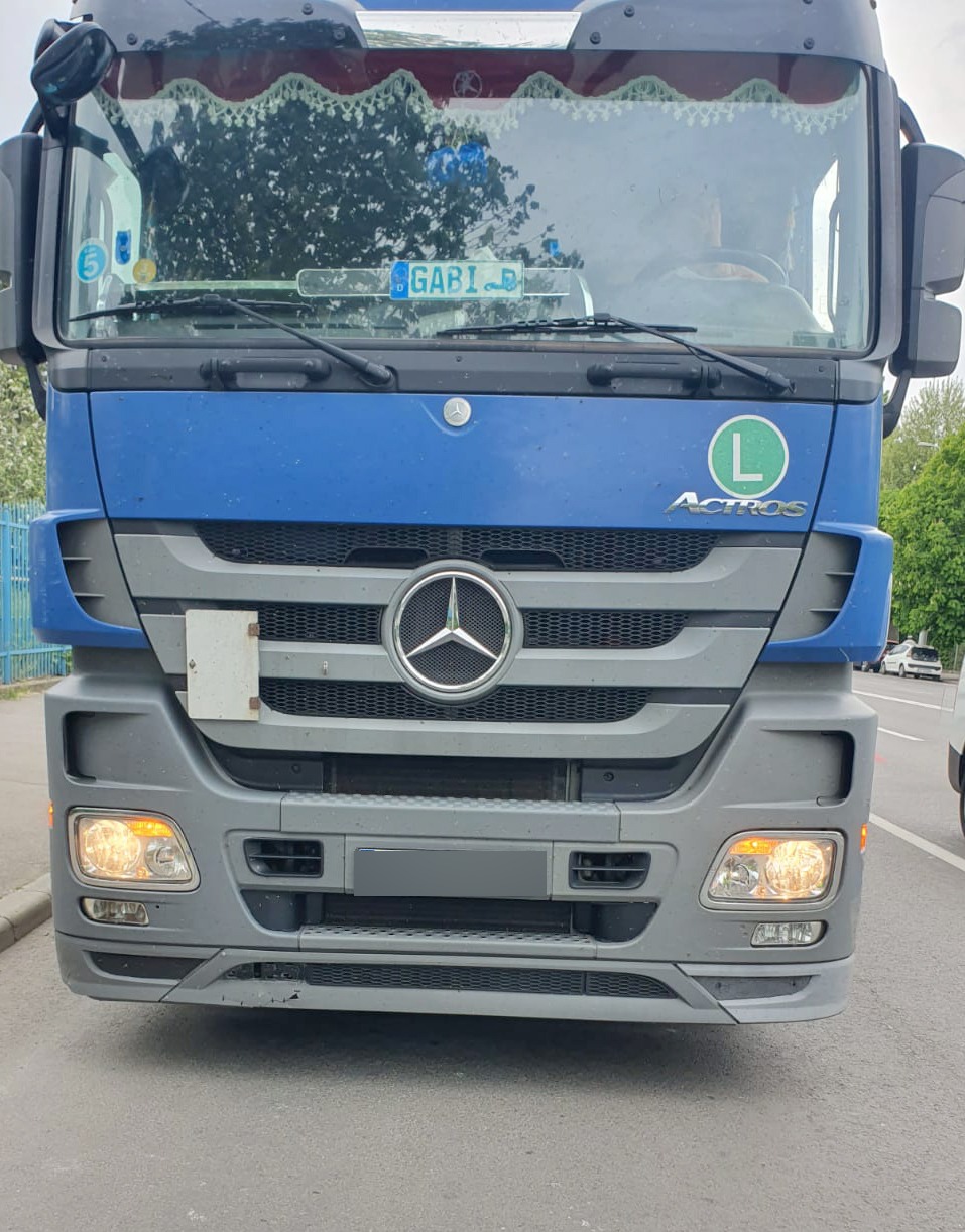 CONSTANŢA: 116 sancțiuni aplicate de Poliția Locală pentru lipsa autorizației de folosire a tramei stradale și a avizului de traseu