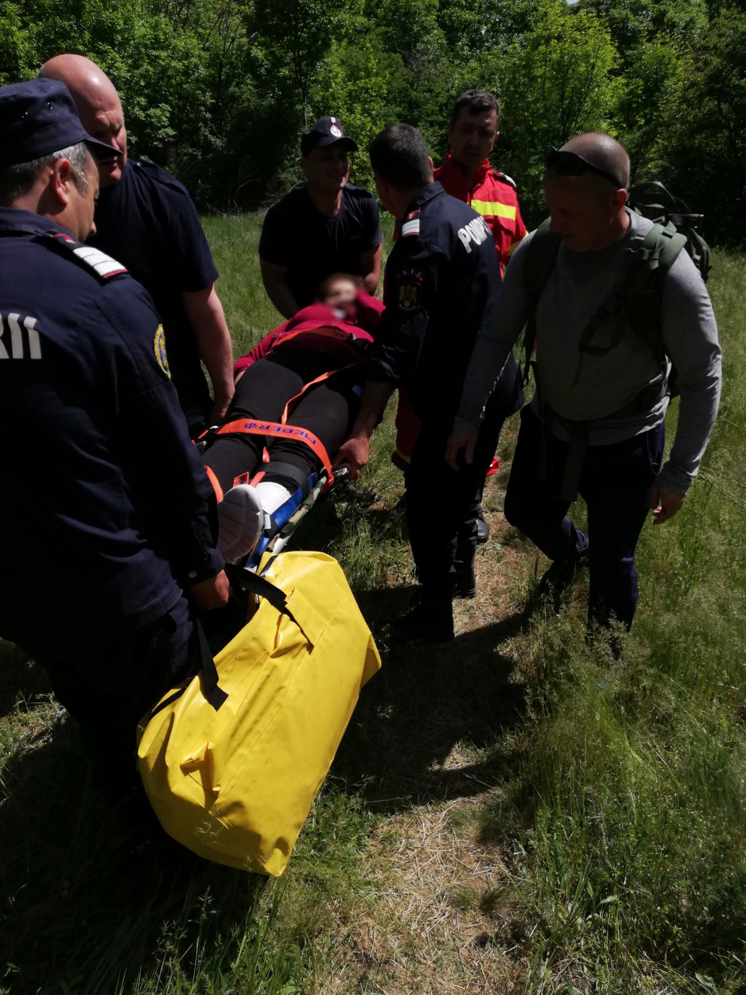 TULCEA/FOTO: Constănțeancă accidentată în Munții Măcinului. Intervenție solicitată prin 112