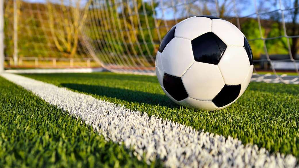 Două meciuri interesante se vor disputa astăzi în faza play-off a Ligii I de fotbal